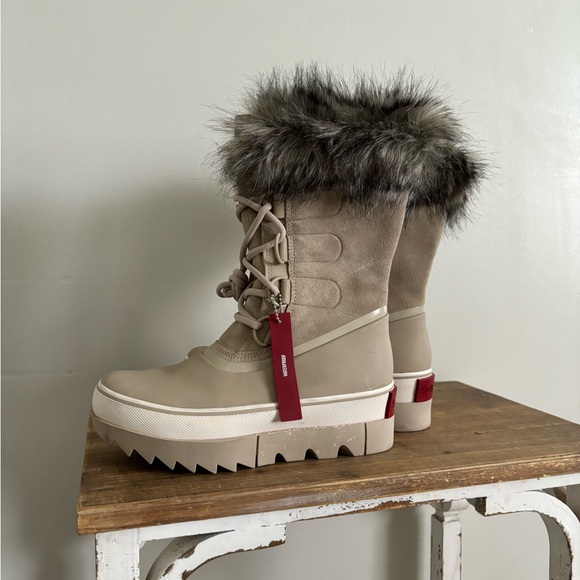 SOREL
Women's Joan of Arctic Next Boot - Picture 7 of 8